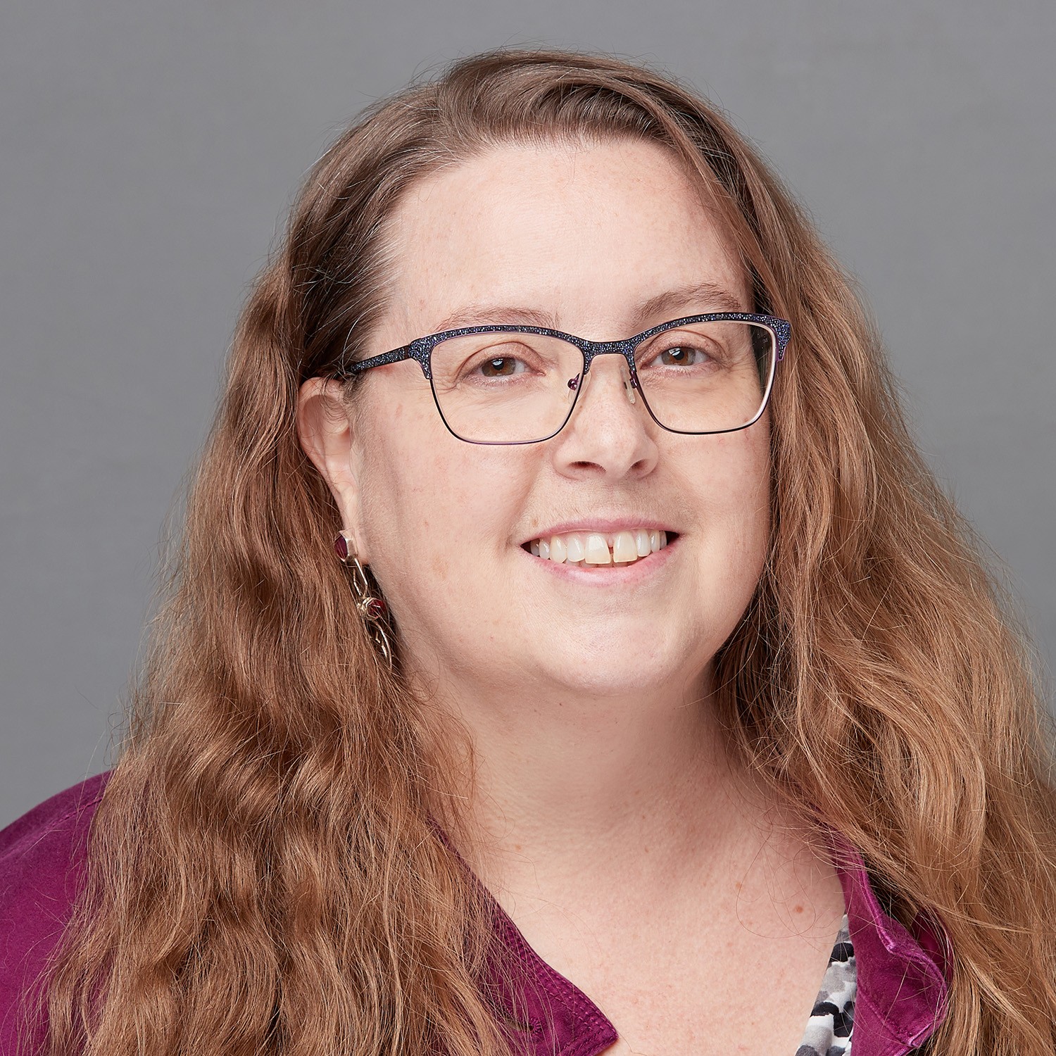 Suzanne Onstine UM headshot Square
